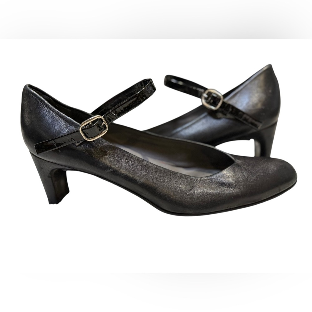 Vintage Stuart Weitzman Black Leather Mary Jane Pumps Heels Size 38 (US 8)